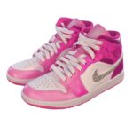 Barbie jordan 1 mid